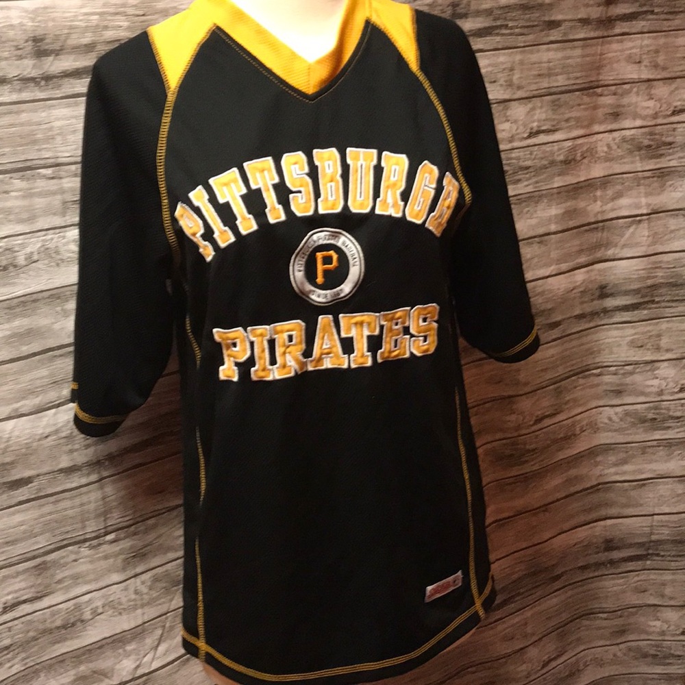 Pittsburgh pirates v neck by stitched